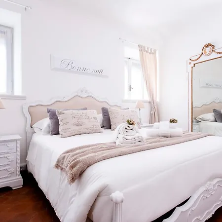 Holiday home Sweet Arco Farnese - Casa Michelangelo